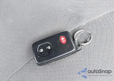 2010 Toyota Prius Iii из США, поврежденный, VIN JTDKN3DU2A5025947